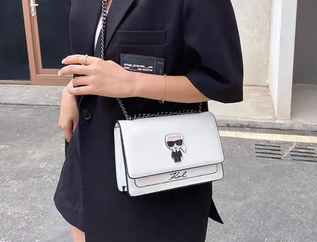 Karl Chain Crossbody bag